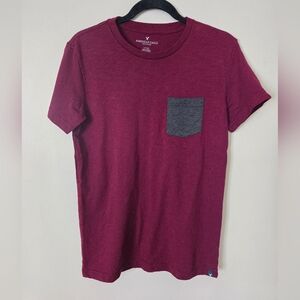 American Eagle Outfitters Men's Burgundy T-Shirt with Gray Pocket